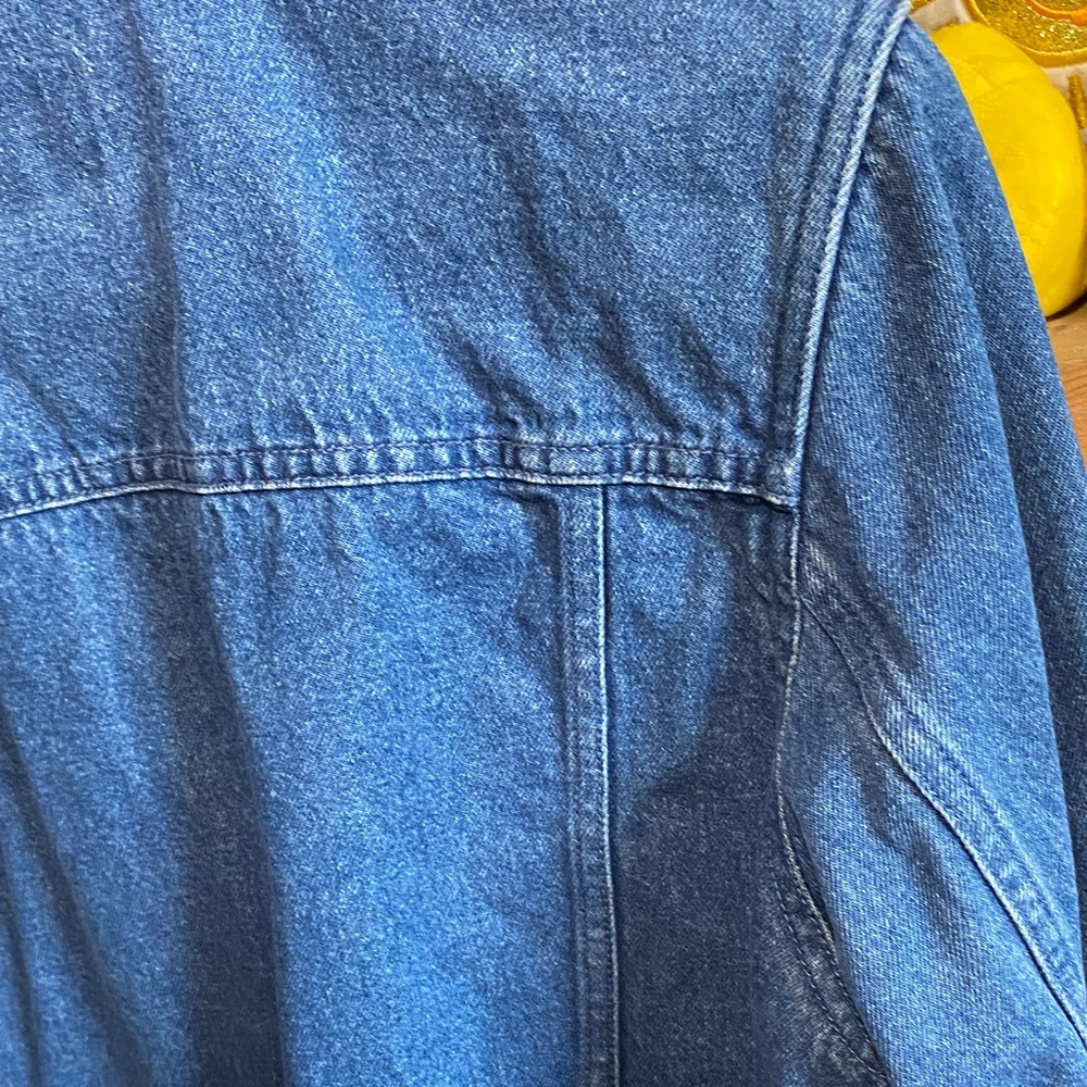 L.L. Bean Blue Jean Jacket - Picture 4 of 7